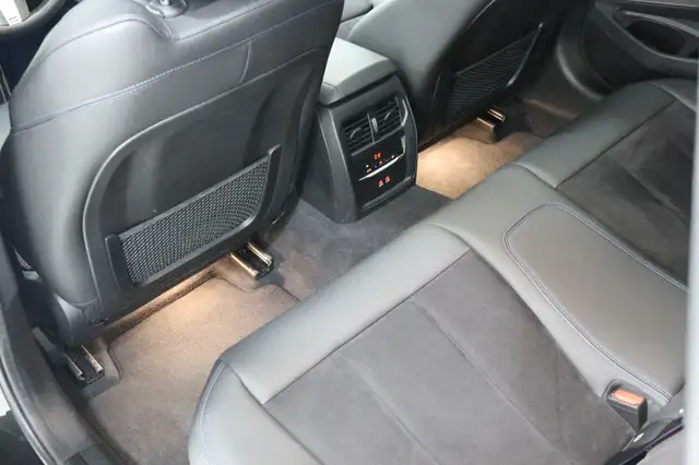 BMW 340 M340 i xDrive/M-Sport Pro/LED/Panorama/19Zoll Ansicht 21