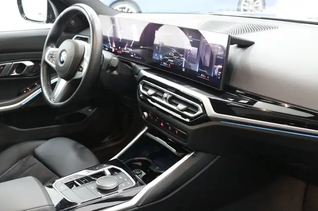 BMW 340 M340 i xDrive/M-Sport Pro/LED/Panorama/19Zoll Ansicht 22