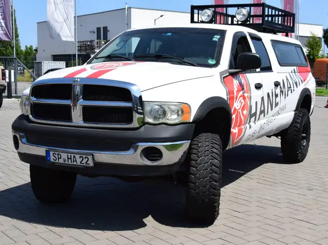 Dodge RAM Ram 2500 Crew Cab Long Bed **Höhergelegt**