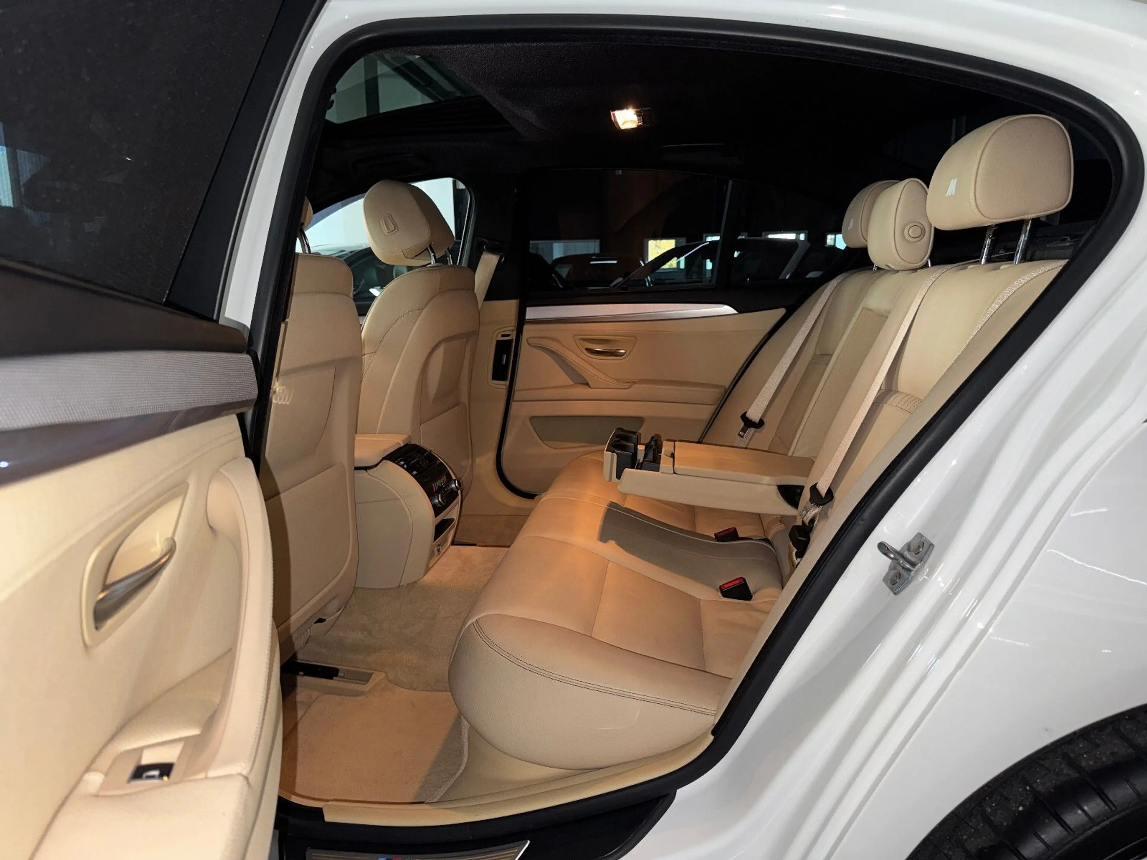 BMW 530 d M SPORTPAKET M 550d UMBAU UNIKAT — photo 13