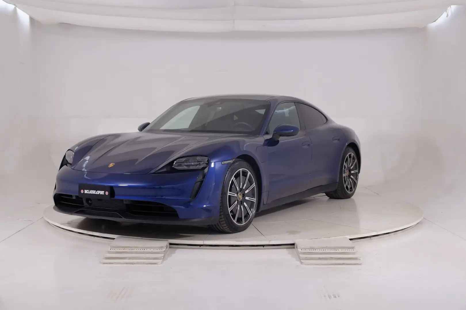 Porsche Taycan 5p.ti Azul - 1