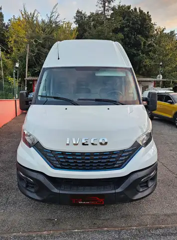 Iveco Daily 35S14NV 3520L H3 Blue