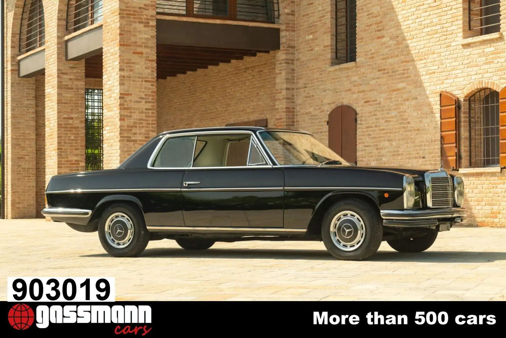Mercedes-Benz 250 CE Coupe - W114 Negru - 1