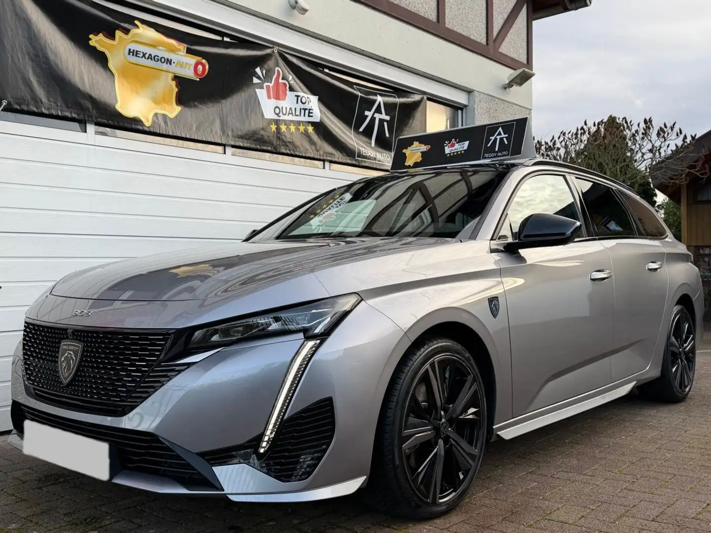 Peugeot 308 SW GT BlueHDI EAT8 Schiebedach,Focal,ACC Gris - 1