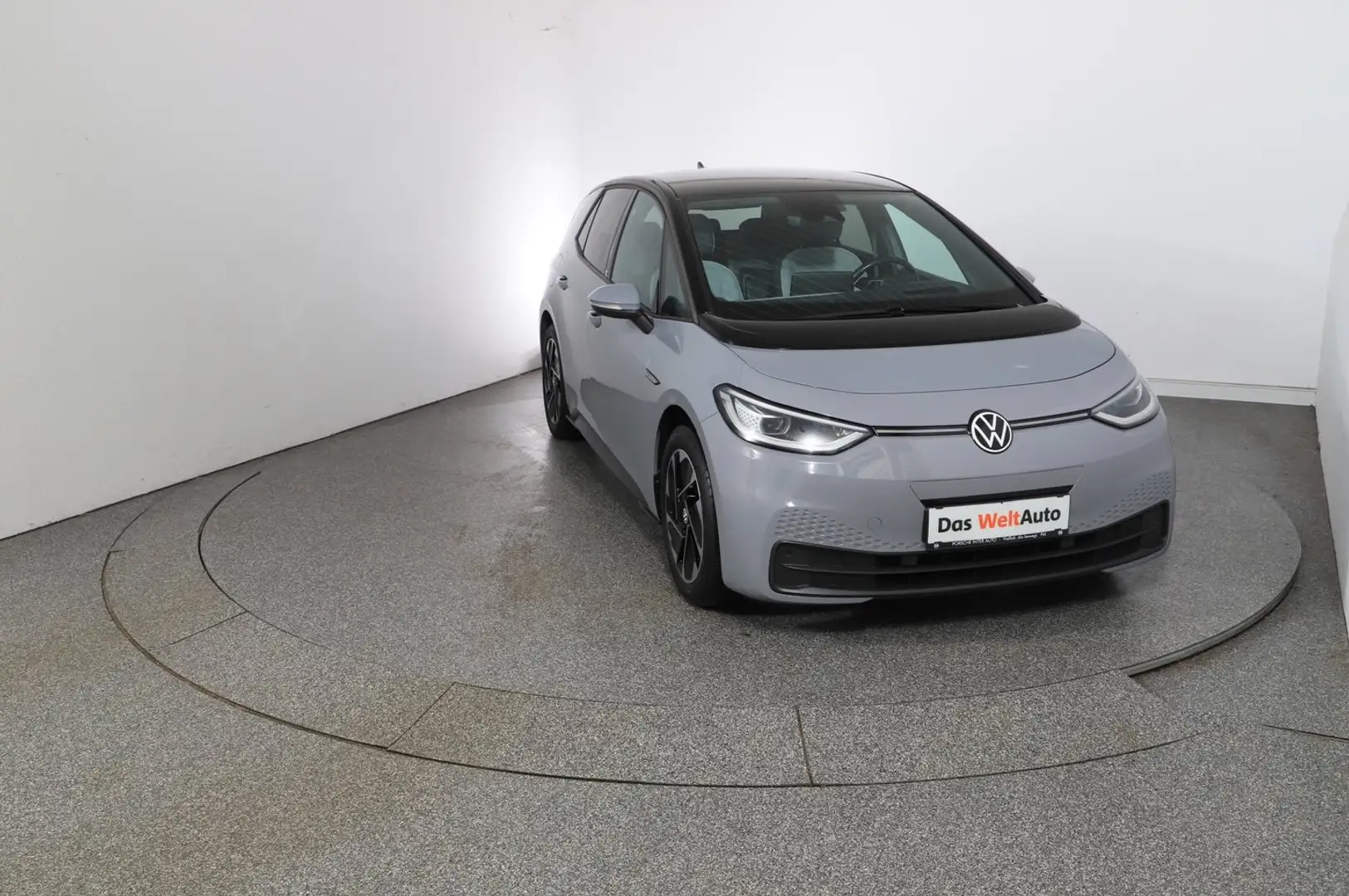 Volkswagen ID.3 Pro Performance 150 kW Basis Grau - 2