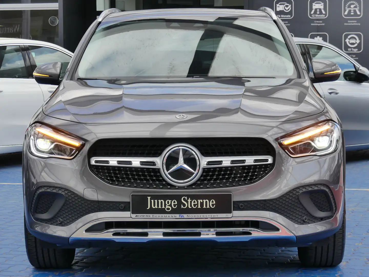 Mercedes-Benz GLA 200 GLA 200 Progressive +R-Kamera+LED-Scheinw+MBUX++ Grau - 2