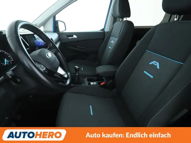 Ford Tourneo Connect view 10