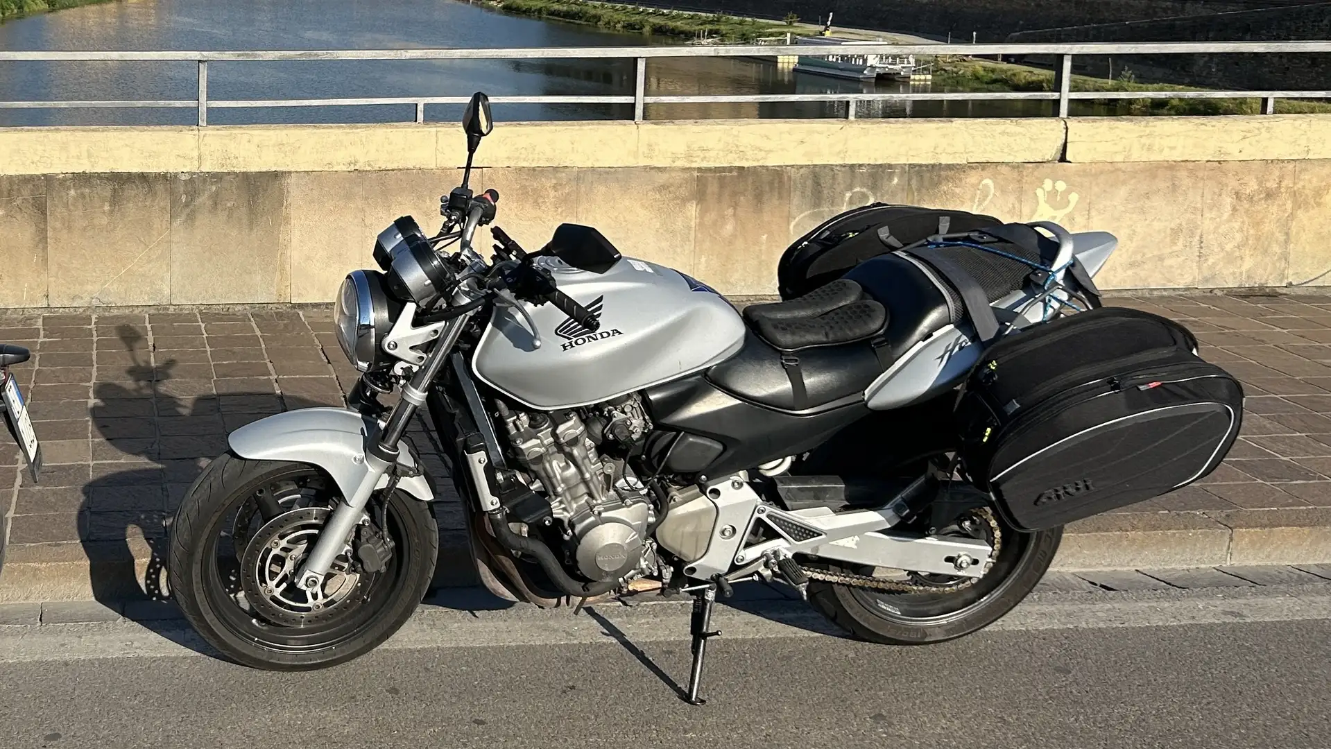 Honda Hornet 600 - 1