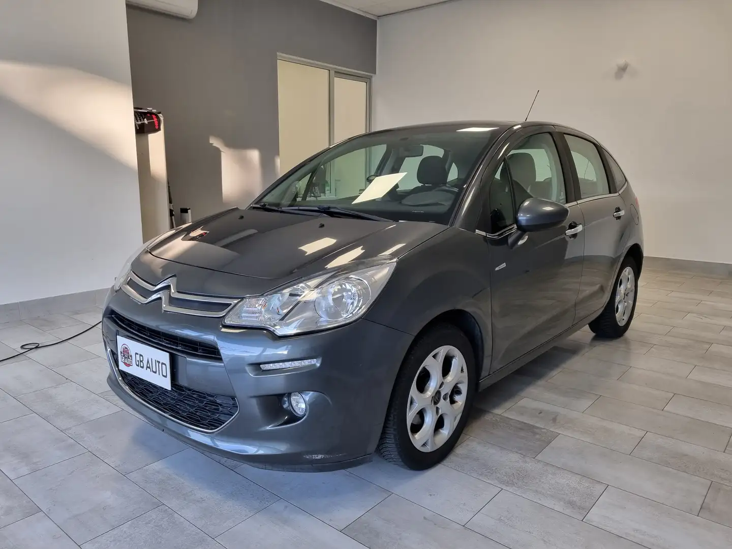 Citroen C3 1.2 puretech Exclusive cinghia fatta Grigio - 2