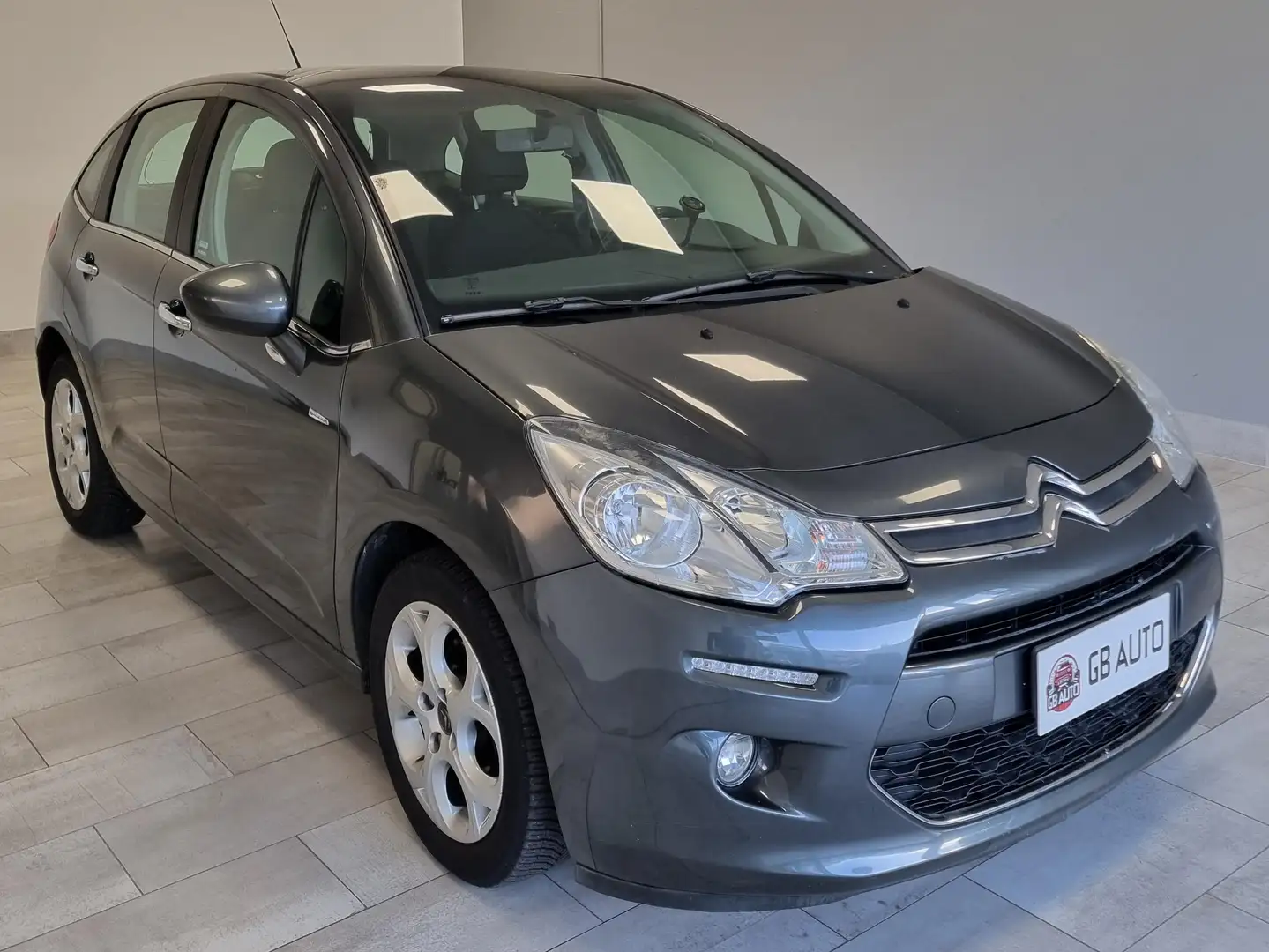Citroen C3 1.2 puretech Exclusive cinghia fatta Grigio - 1