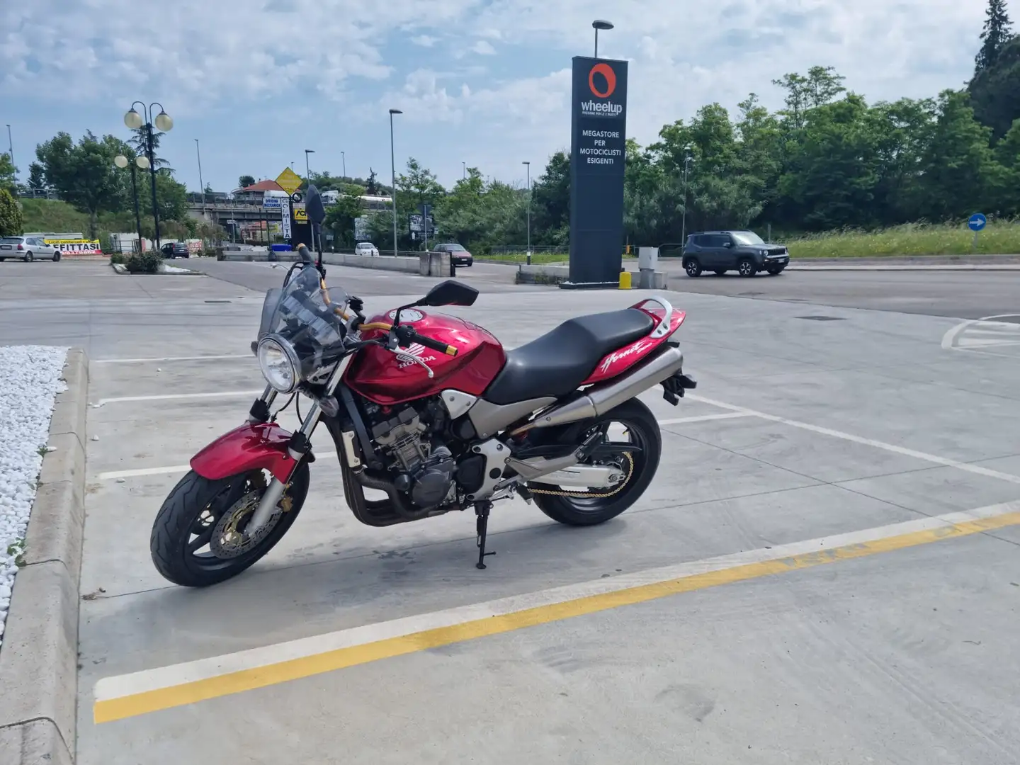 Honda Hornet 900 Rojo - 2