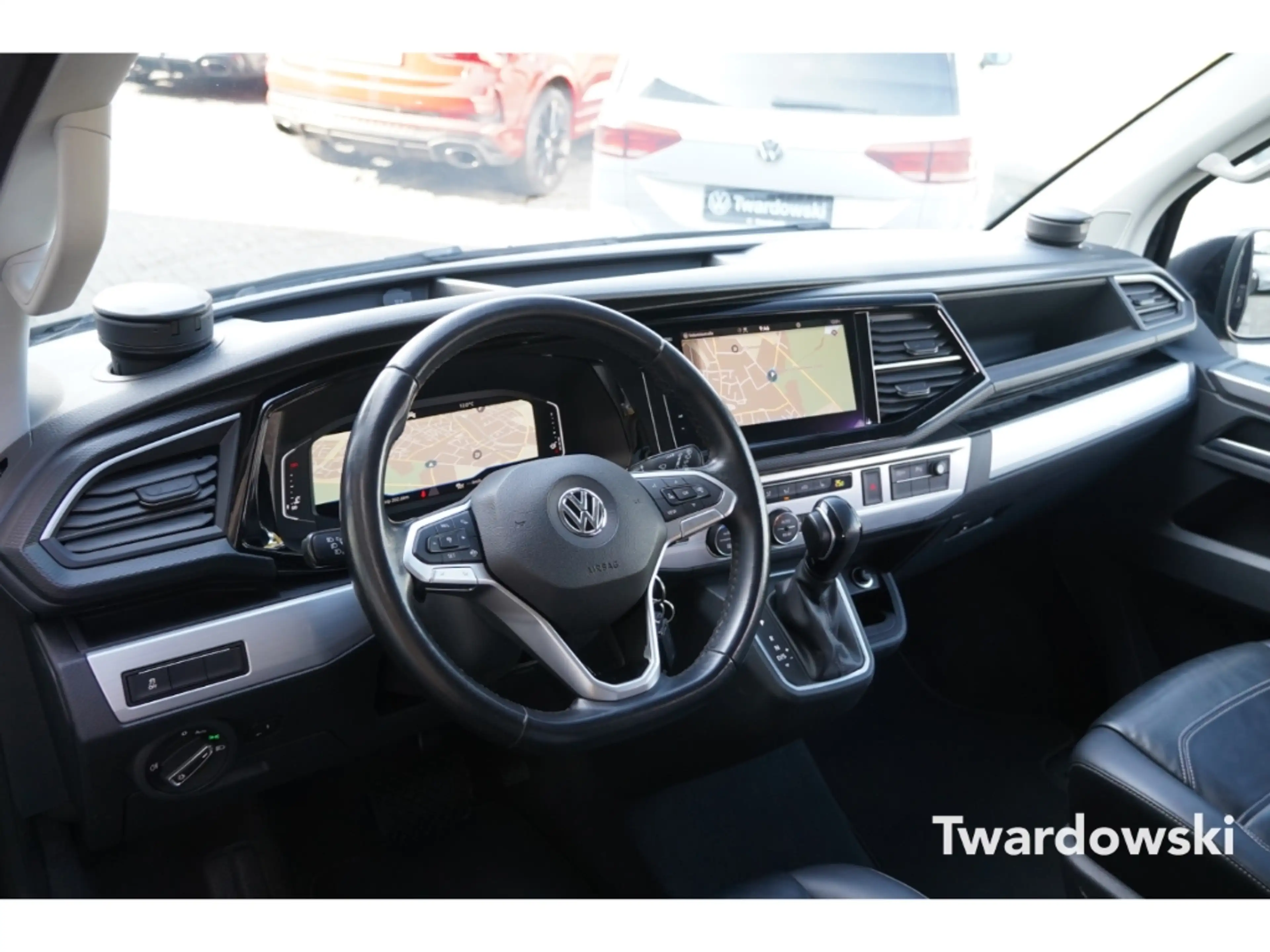 Volkswagen T6.1 Multivan 4x4 ACC AHK Leder Standheizung Kam — photo 10