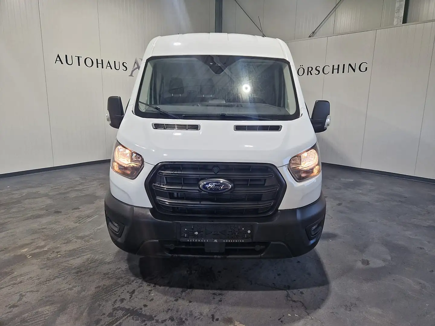 Ford Transit Transit Kasten 2,0 EcoBlue L2H2 350 Trend Weiß - 2