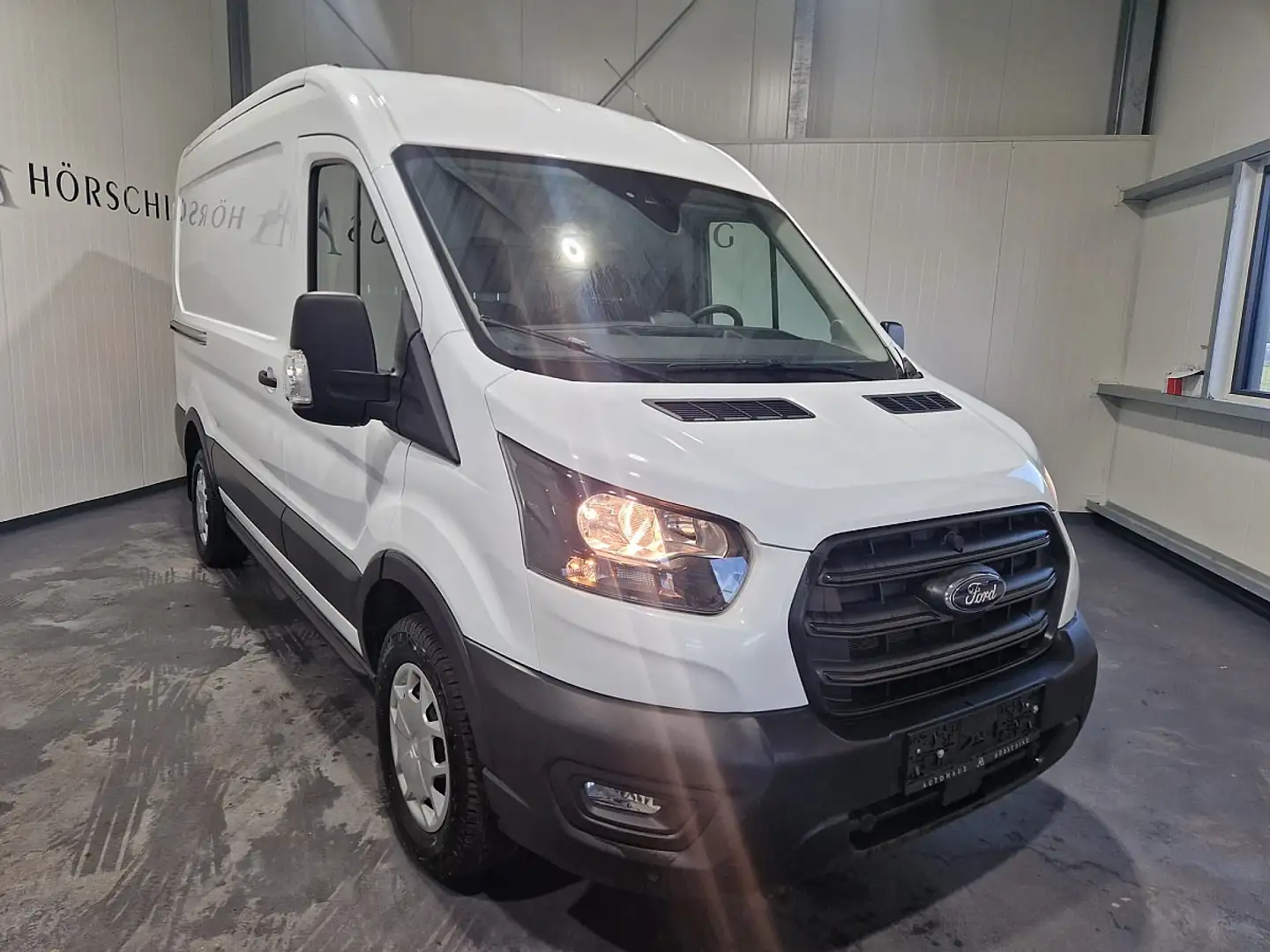 Ford Transit Transit Kasten 2,0 EcoBlue L2H2 350 Trend Weiß - 1
