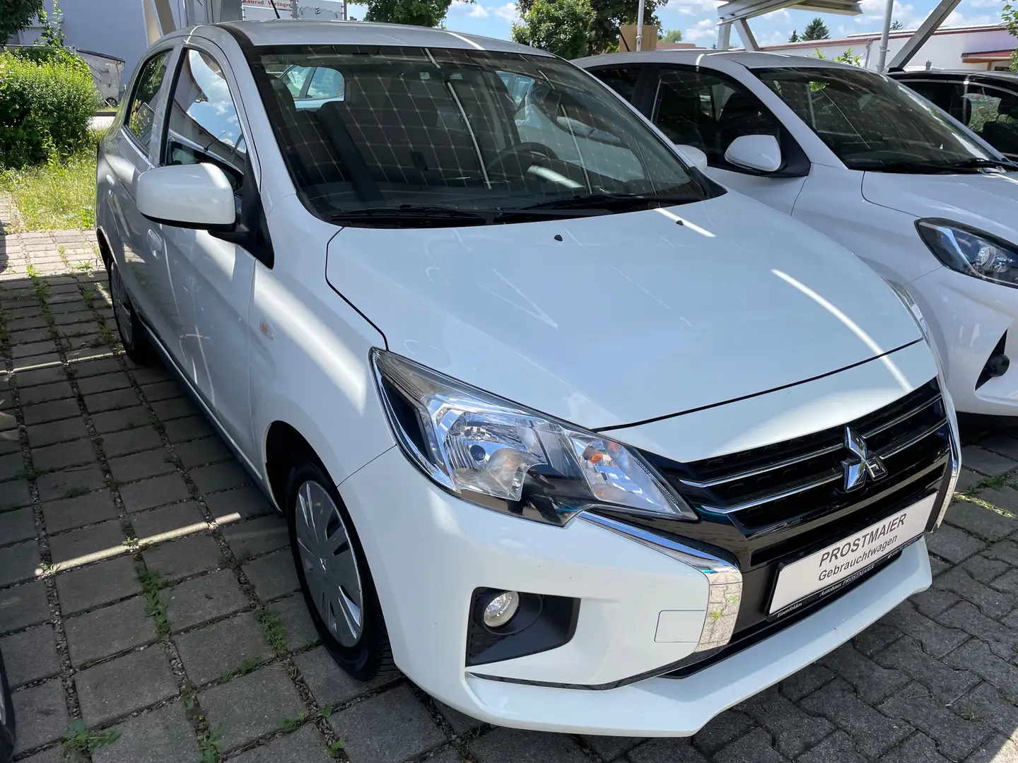 Mitsubishi Space Star 1.2 Select Weiß - 2