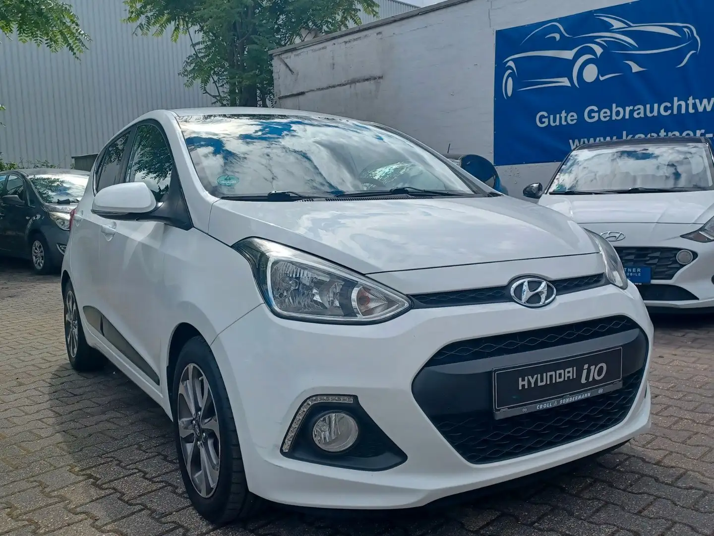 Hyundai i10 Passion Blanc - 1