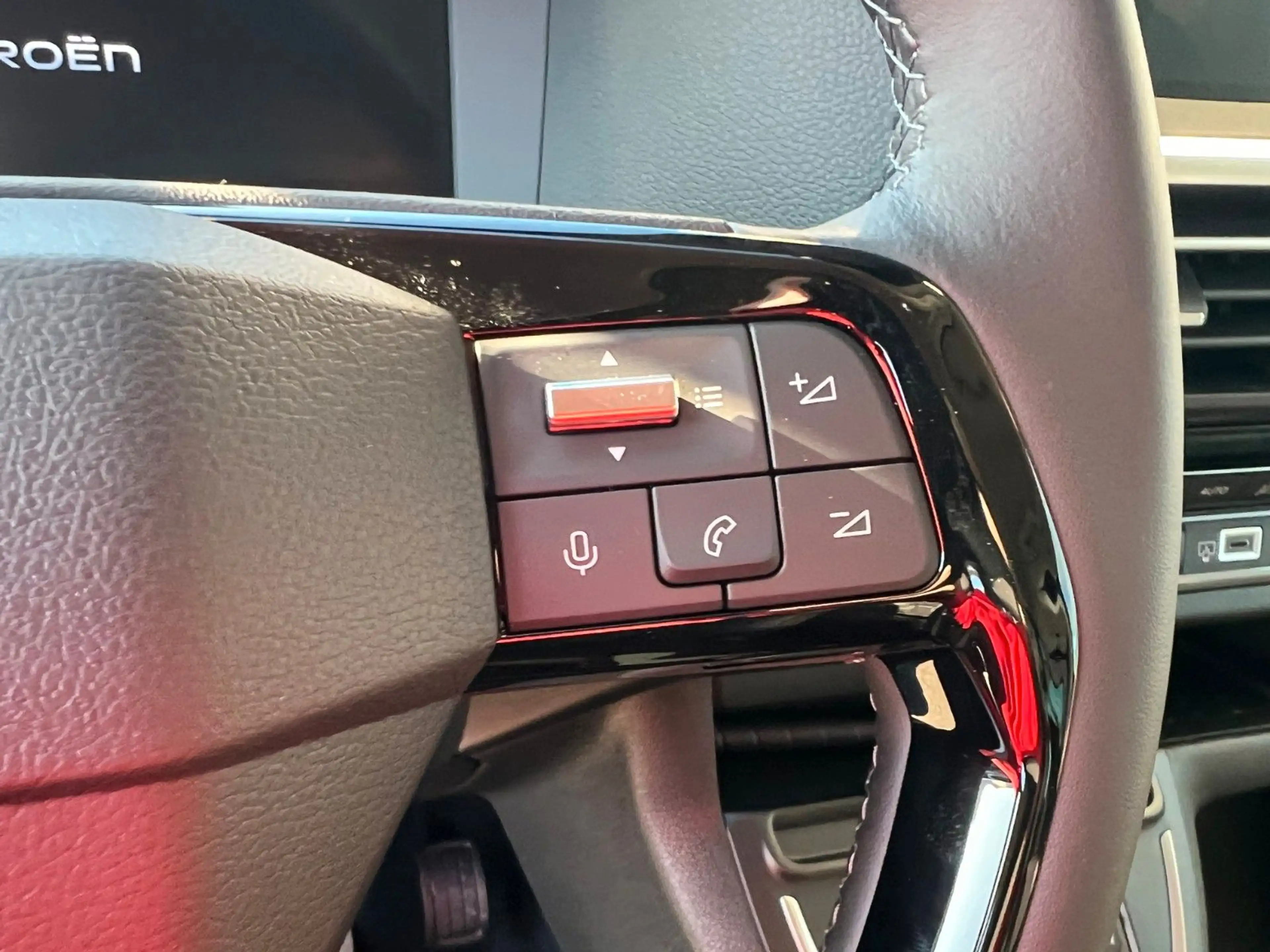 Citroen Spacetourer M BlueHDi 180 EAT8 Max — photo 15
