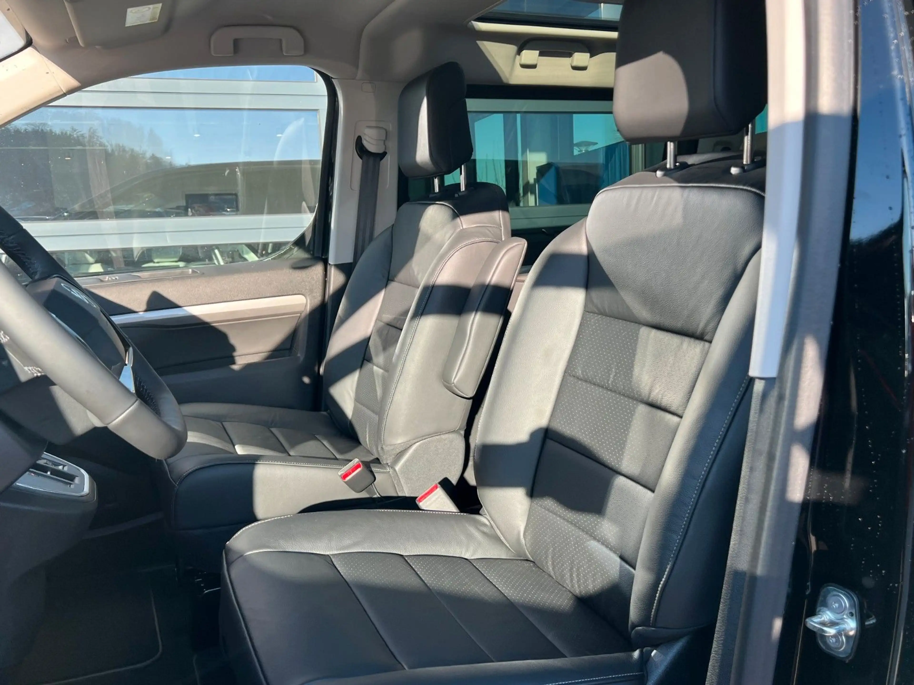 Citroen Spacetourer M BlueHDi 180 EAT8 Max — photo 5