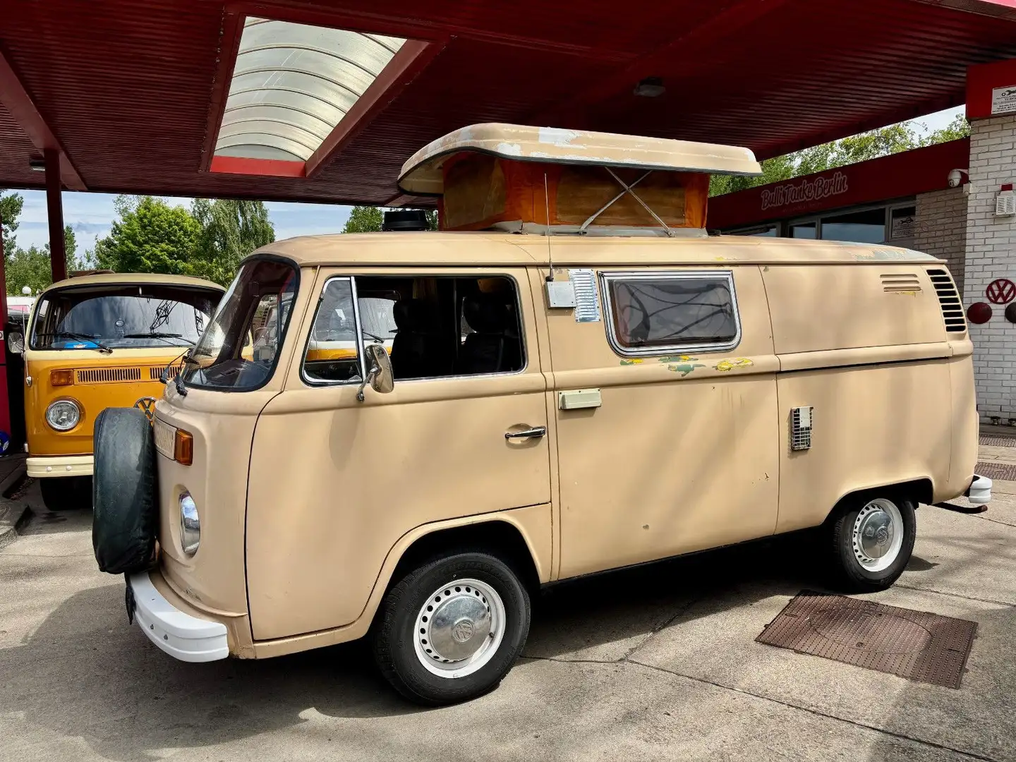 Volkswagen T2 b TÜV Neu Wohnmobil Camper Truma Heizung Bej - 2