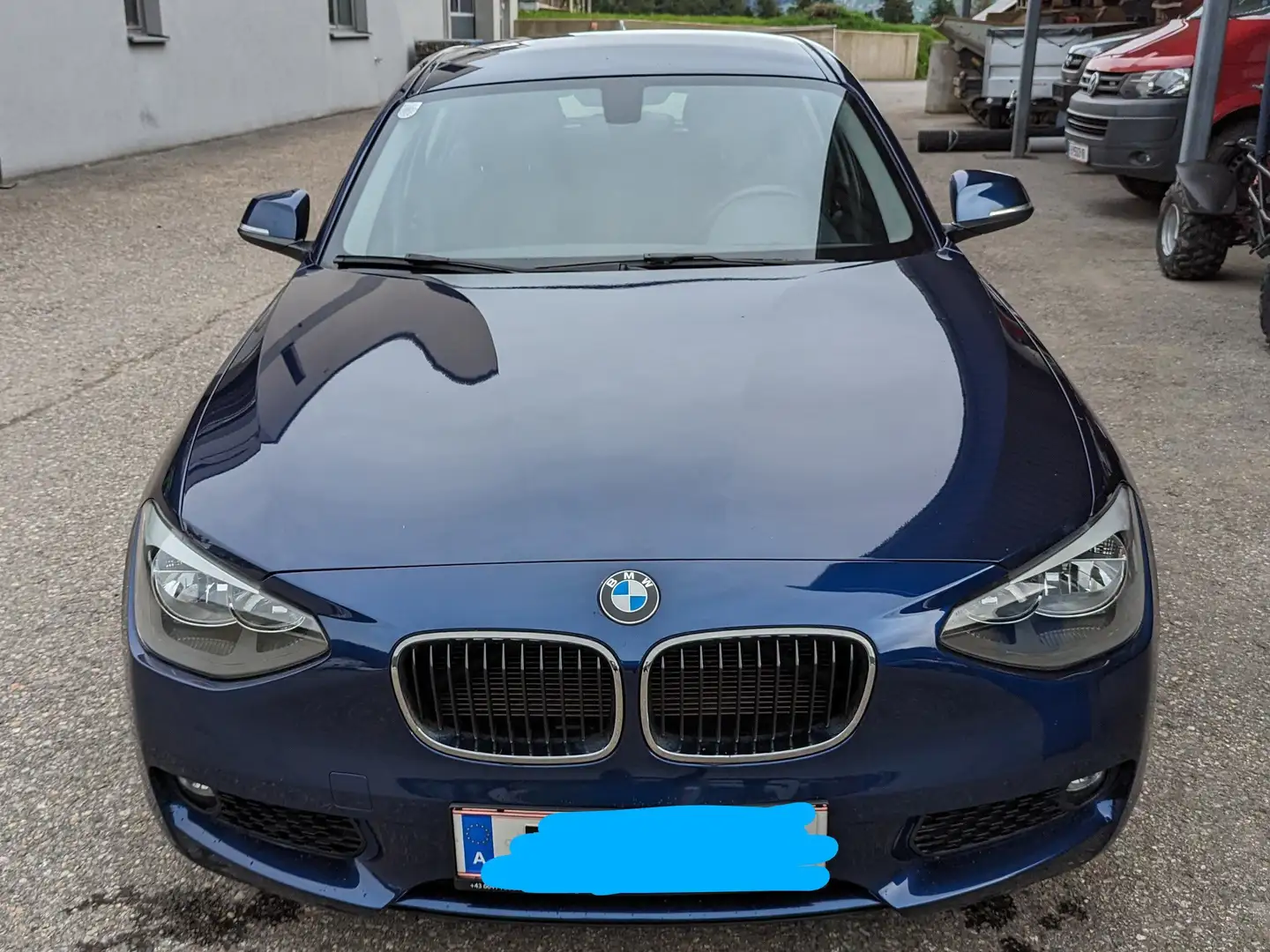 BMW 116 116d Blau - 1