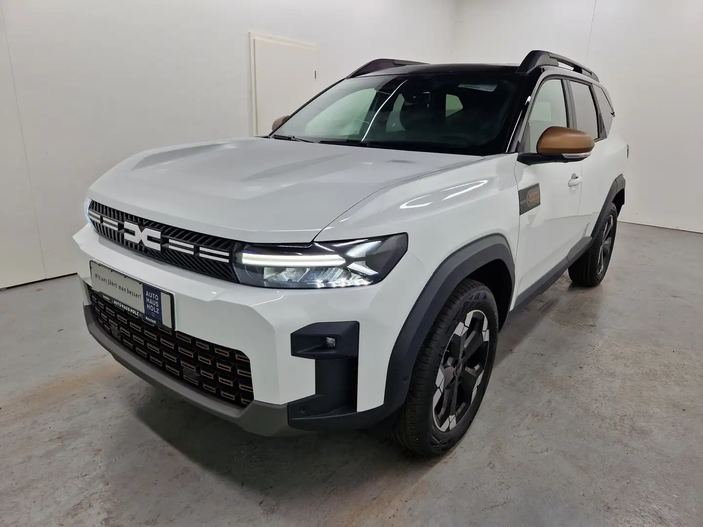 Dacia Bigster Extreme Hybrid 155 Citypaket Белый - 1