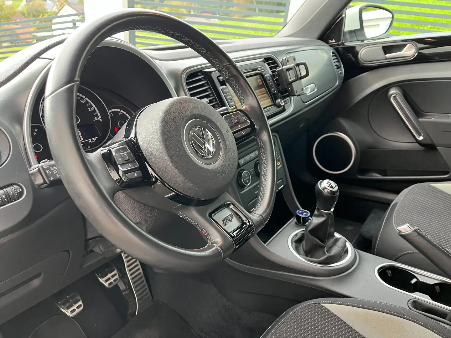 Volkswagen Beetle 2,0 TDI, Sky, R-LINE, Fender Weiß - 2