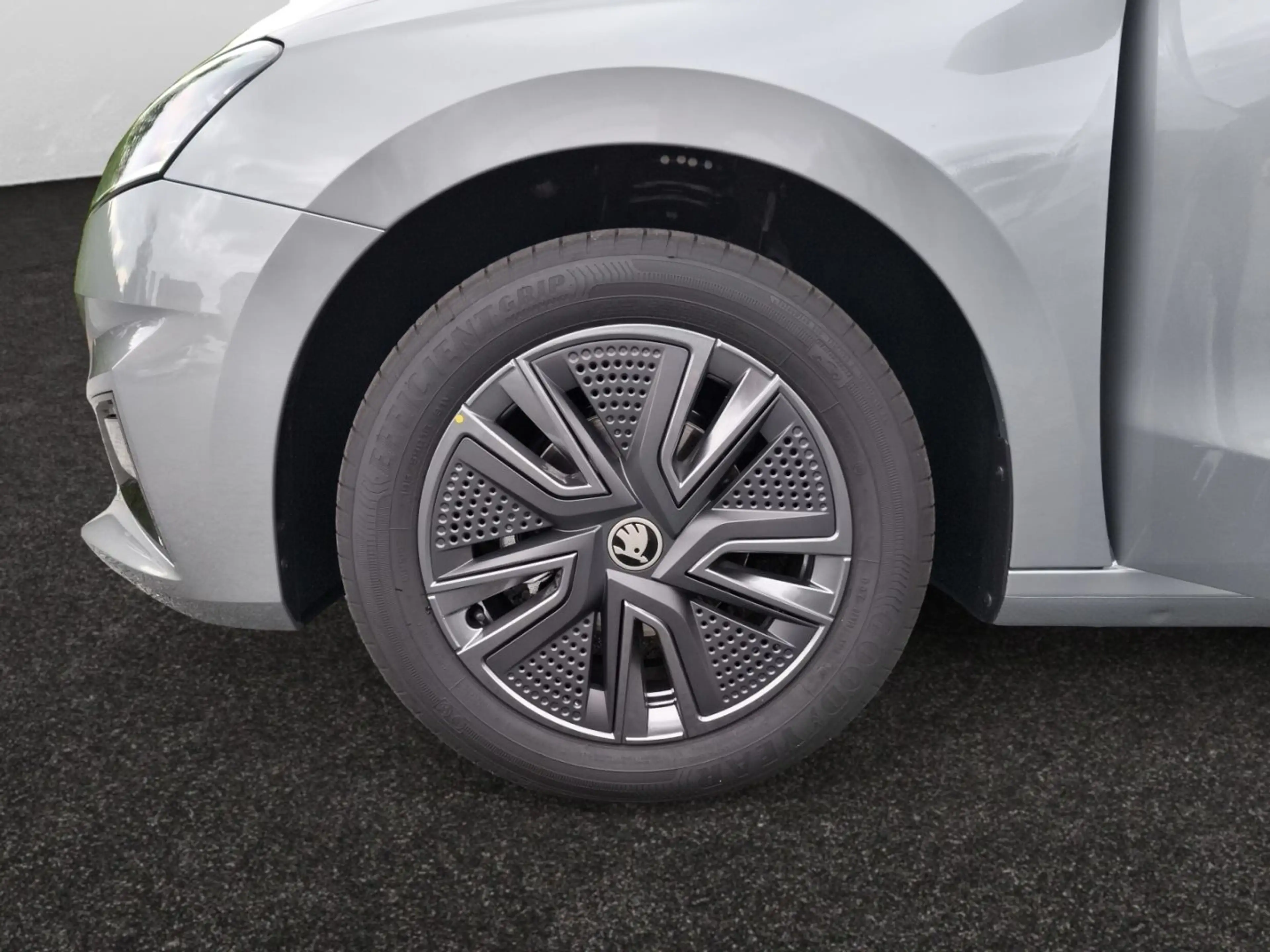 Skoda Fabia Balance 1,0 TSI Winter Kamera 5J Garant. — photo 14