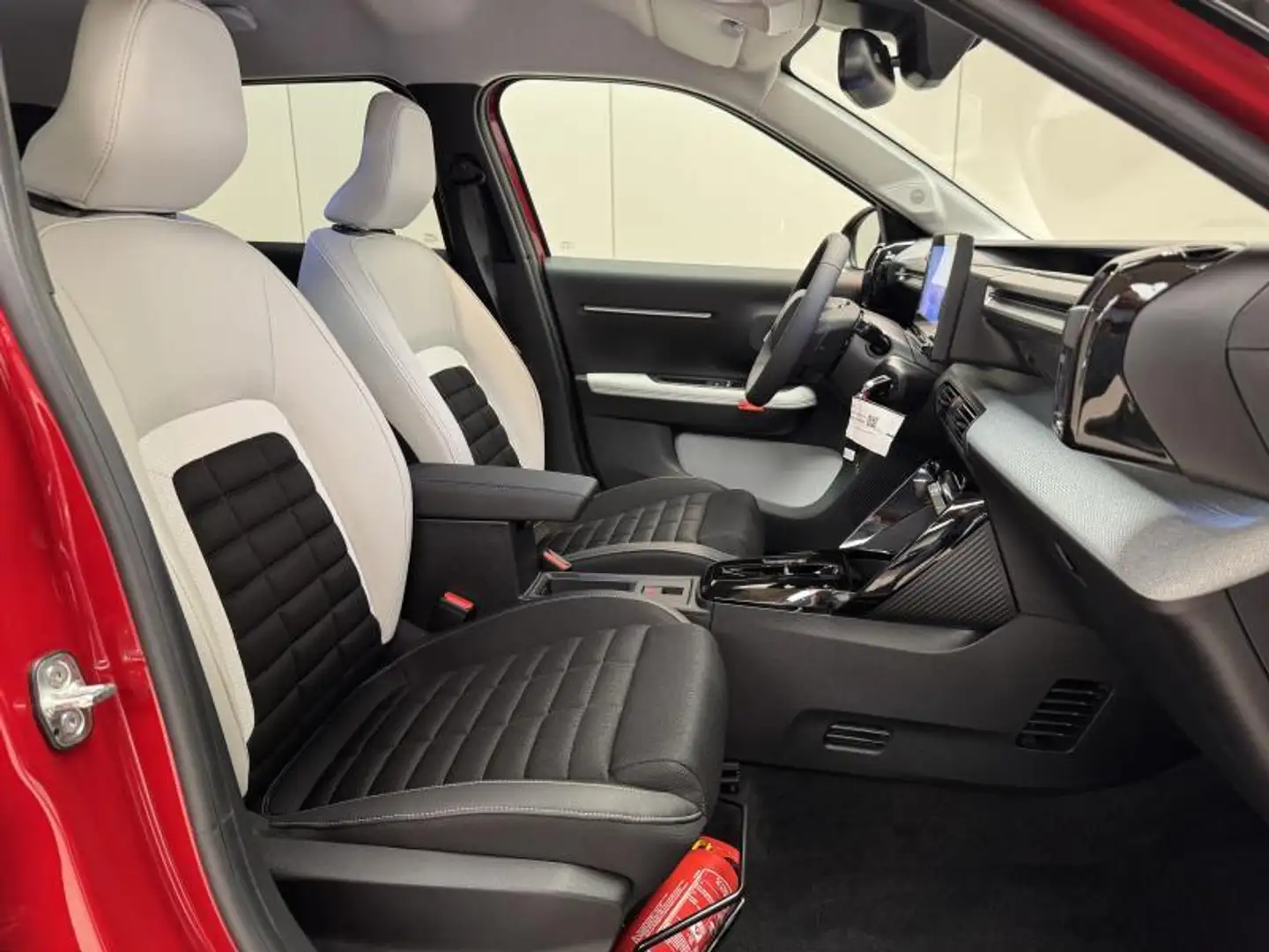 Citroen C3 Aircross 1.2 MHEV 145 EAT8 MAX LED|PDC|GPS|CRUISE|CARPLAY|C Rouge - 2