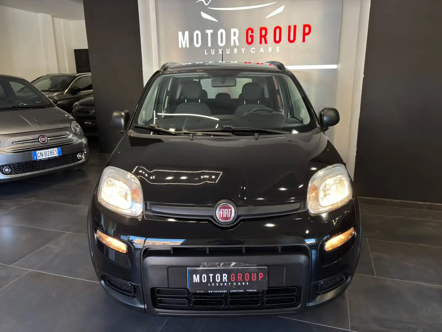 Fiat Panda Panda Cross 1.0 FireFly S&S Hybrid 69CV Schwarz - 2