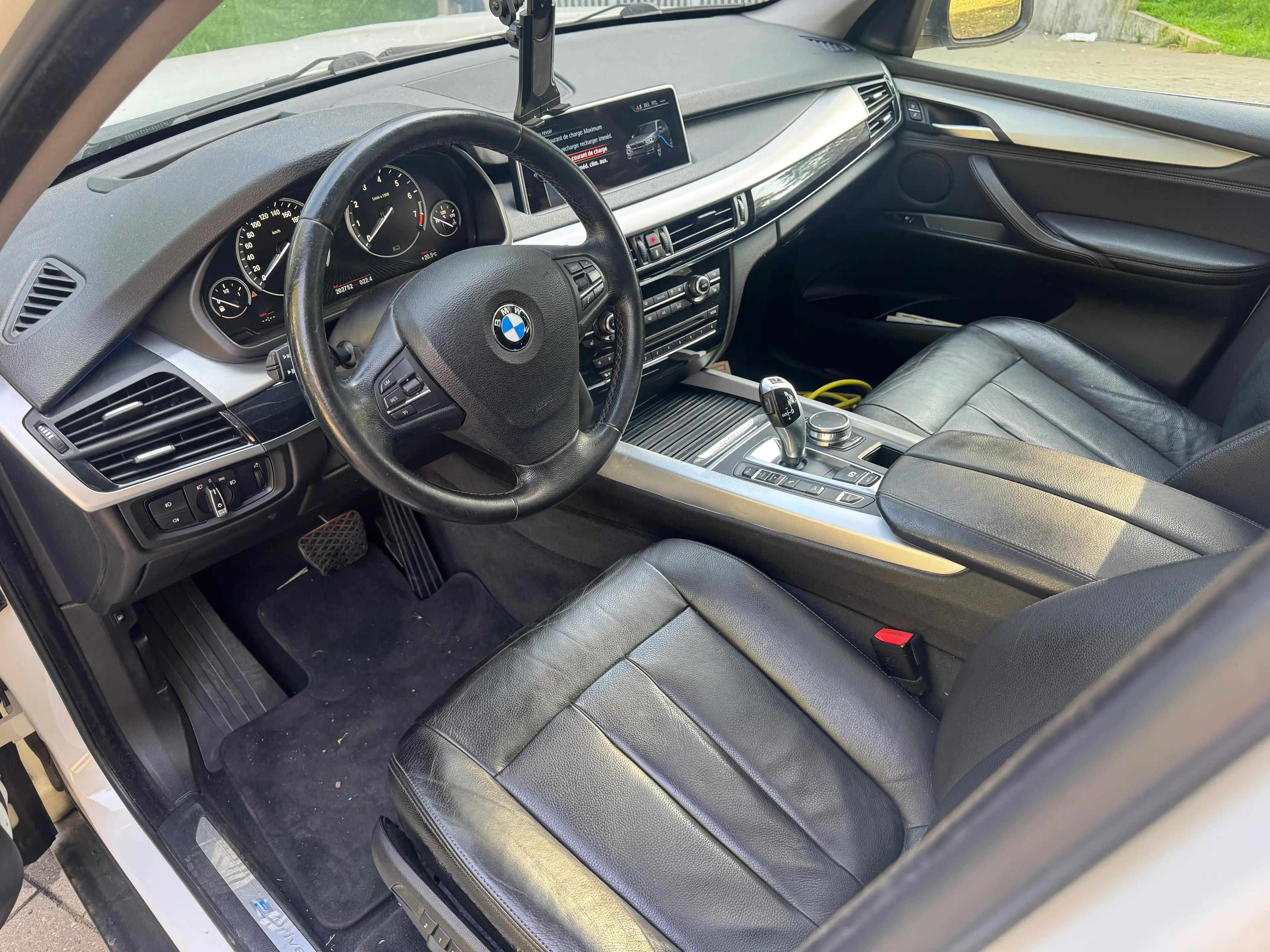 BMW X5 2.0Hybrid Eesence / Électrique — photo 10