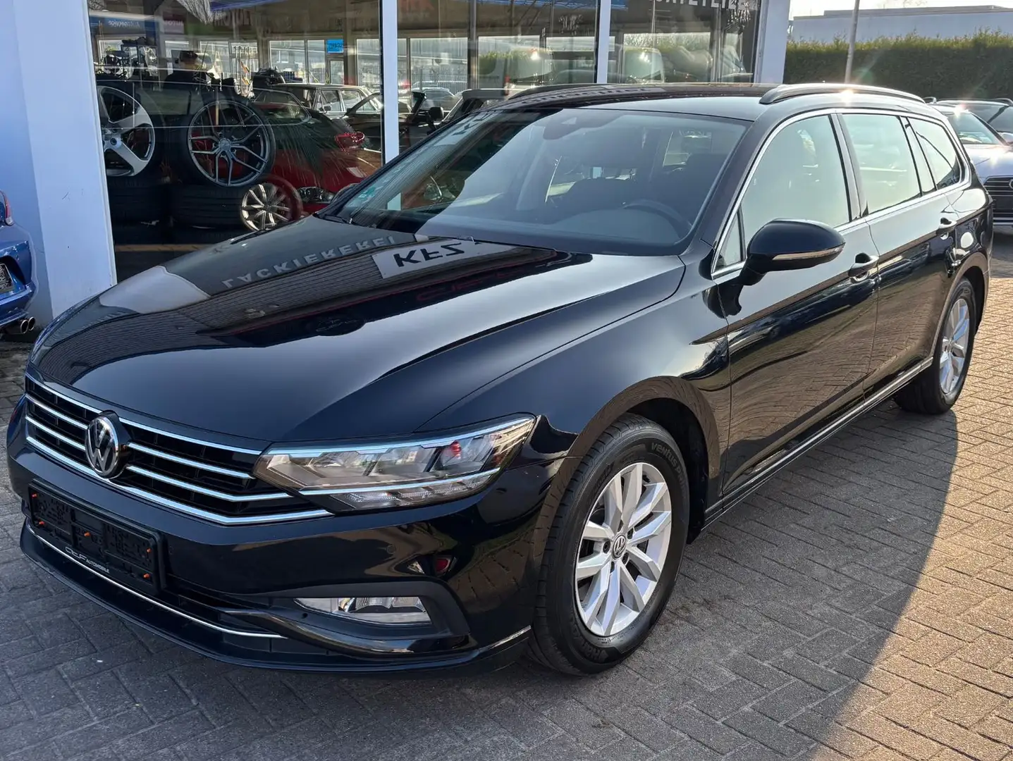Volkswagen Passat Variant Business/ Automatik Negro - 1
