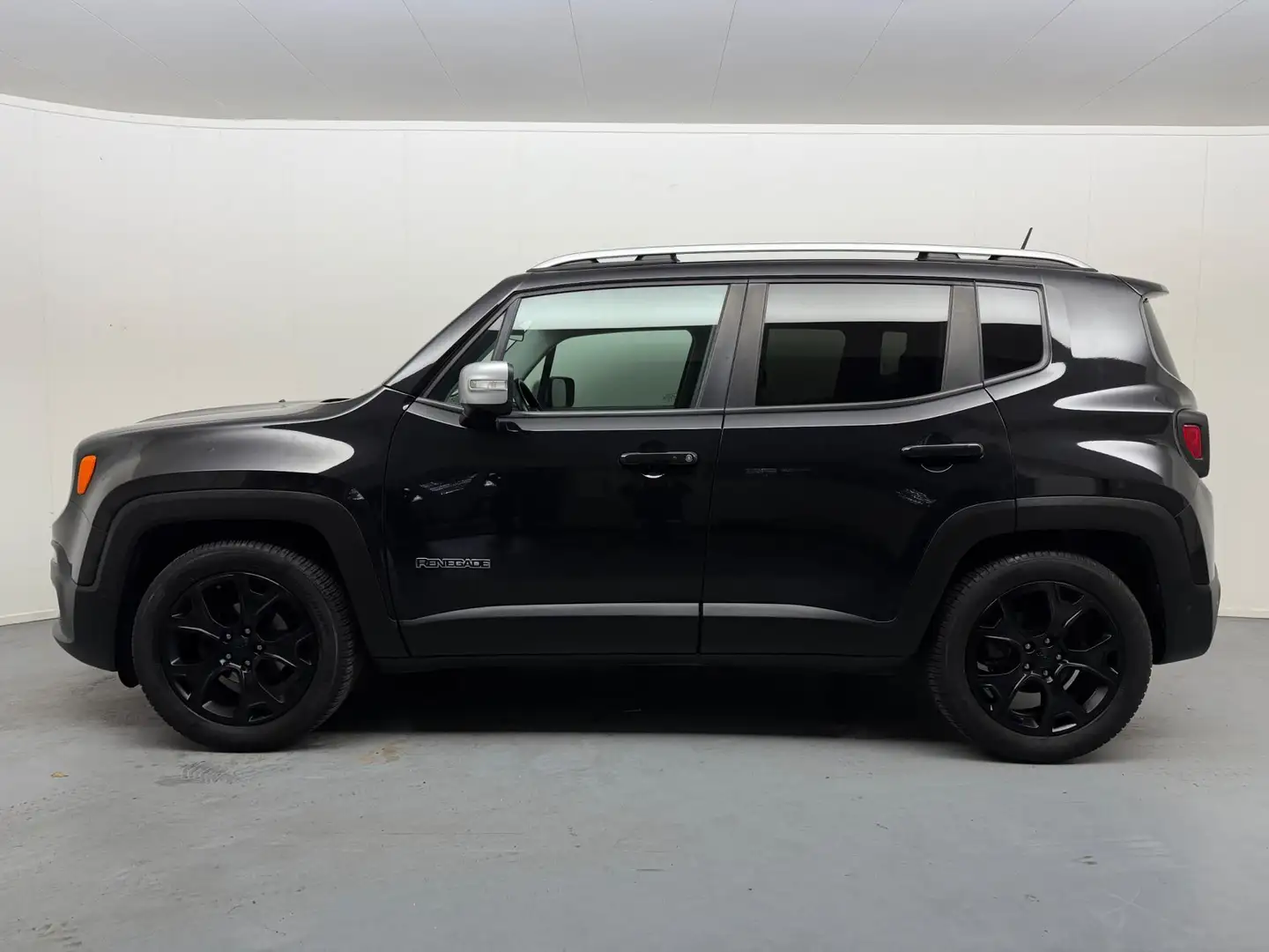 Jeep Renegade 1.4 MultiAir Limited # Pano # Clima # Pdc # Navi # Zwart - 2