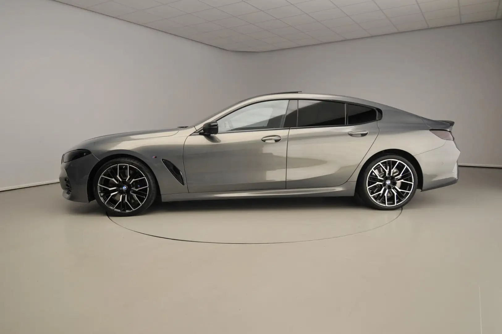 BMW 840 8 Serie Gran coupe 840i xDrive | M-Sportpakket | I Grau - 2