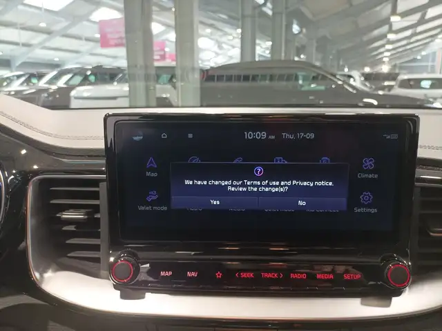 Kia Ceed view 11