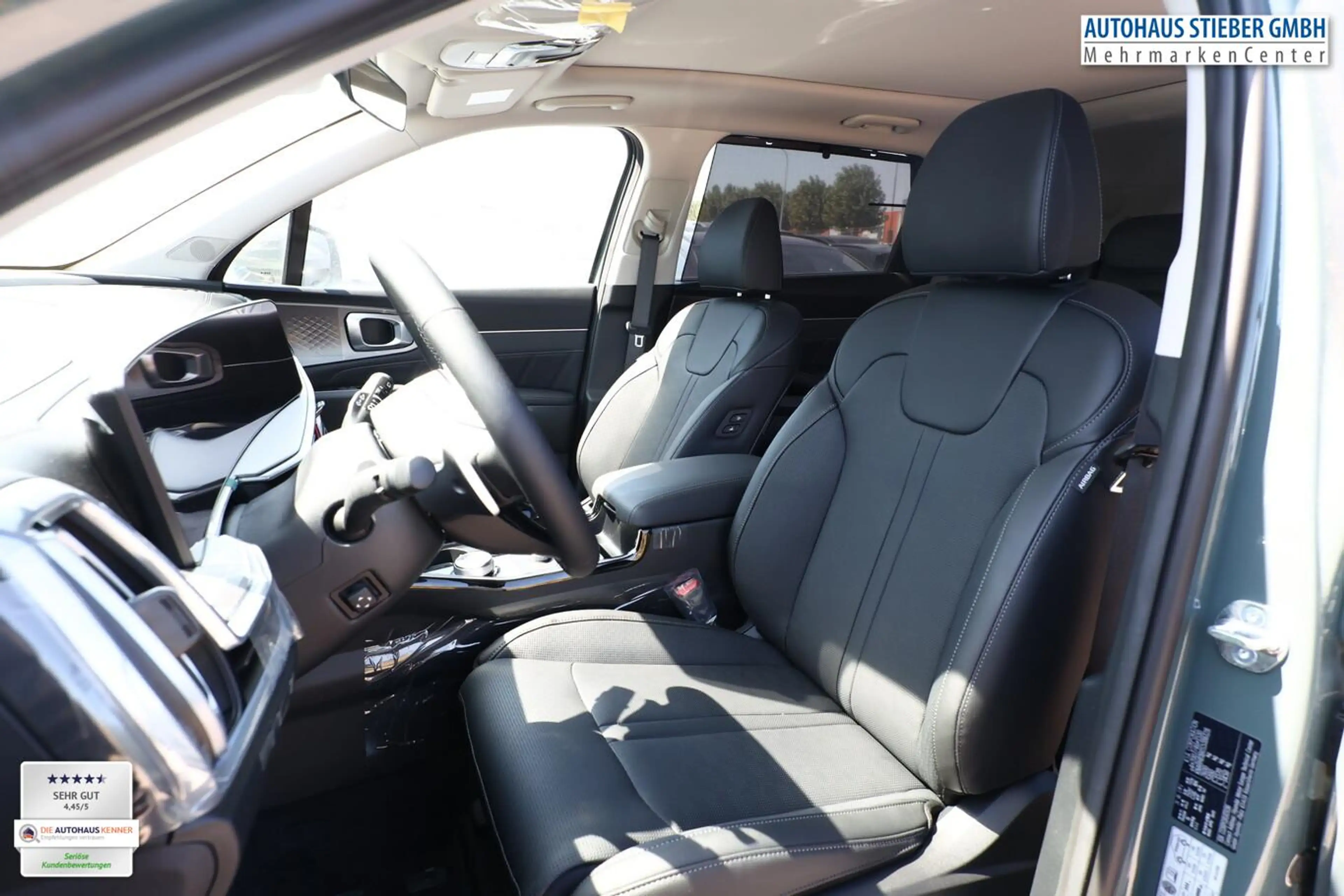 Kia Sorento 4WD 7S Pano Bose HUD eHK ACC SHZ Nav Kam 142 kW... — photo 6