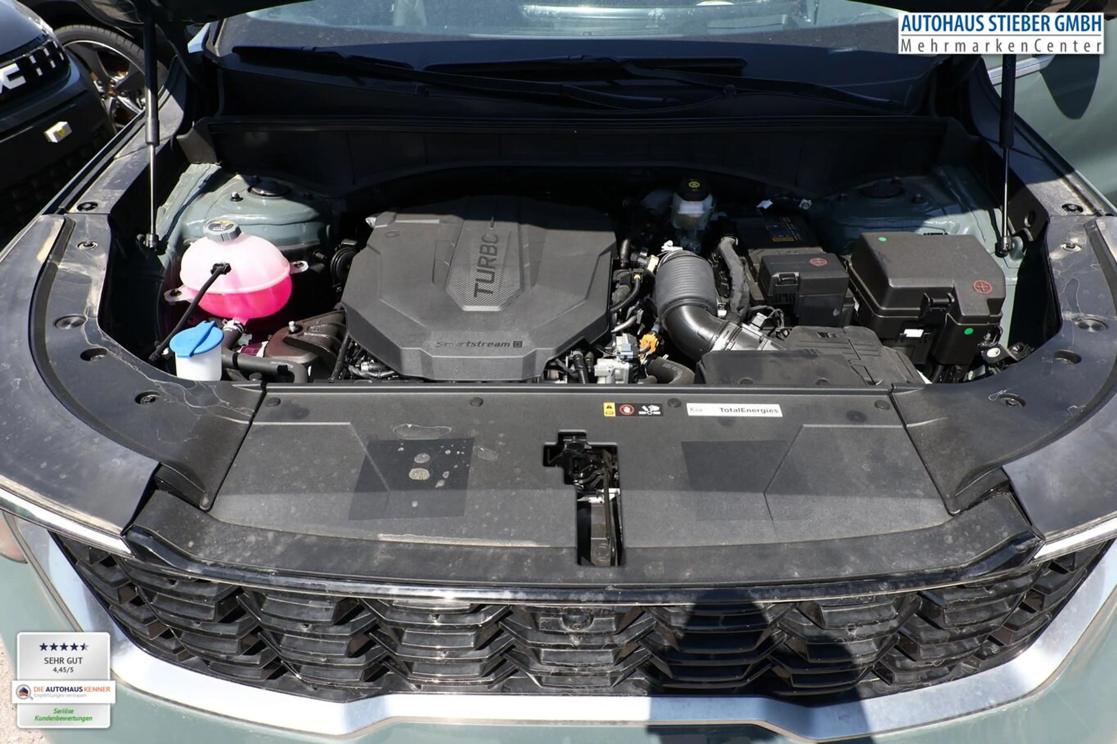 Kia Sorento 4WD 7S Pano Bose HUD eHK ACC SHZ Nav Kam 142 kW... — photo 12