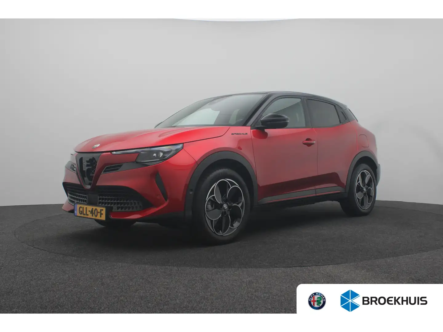 Alfa Romeo Junior Elettrica Speciale 54 kWh | Achteruitrijcamera | A Rood - 1