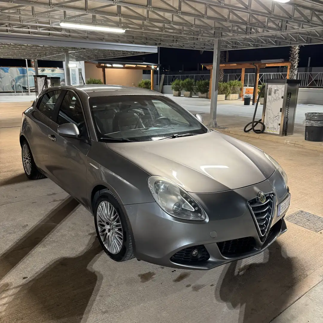 Alfa Romeo Giulietta 1.6 jtdm(2) Exclusive - 2