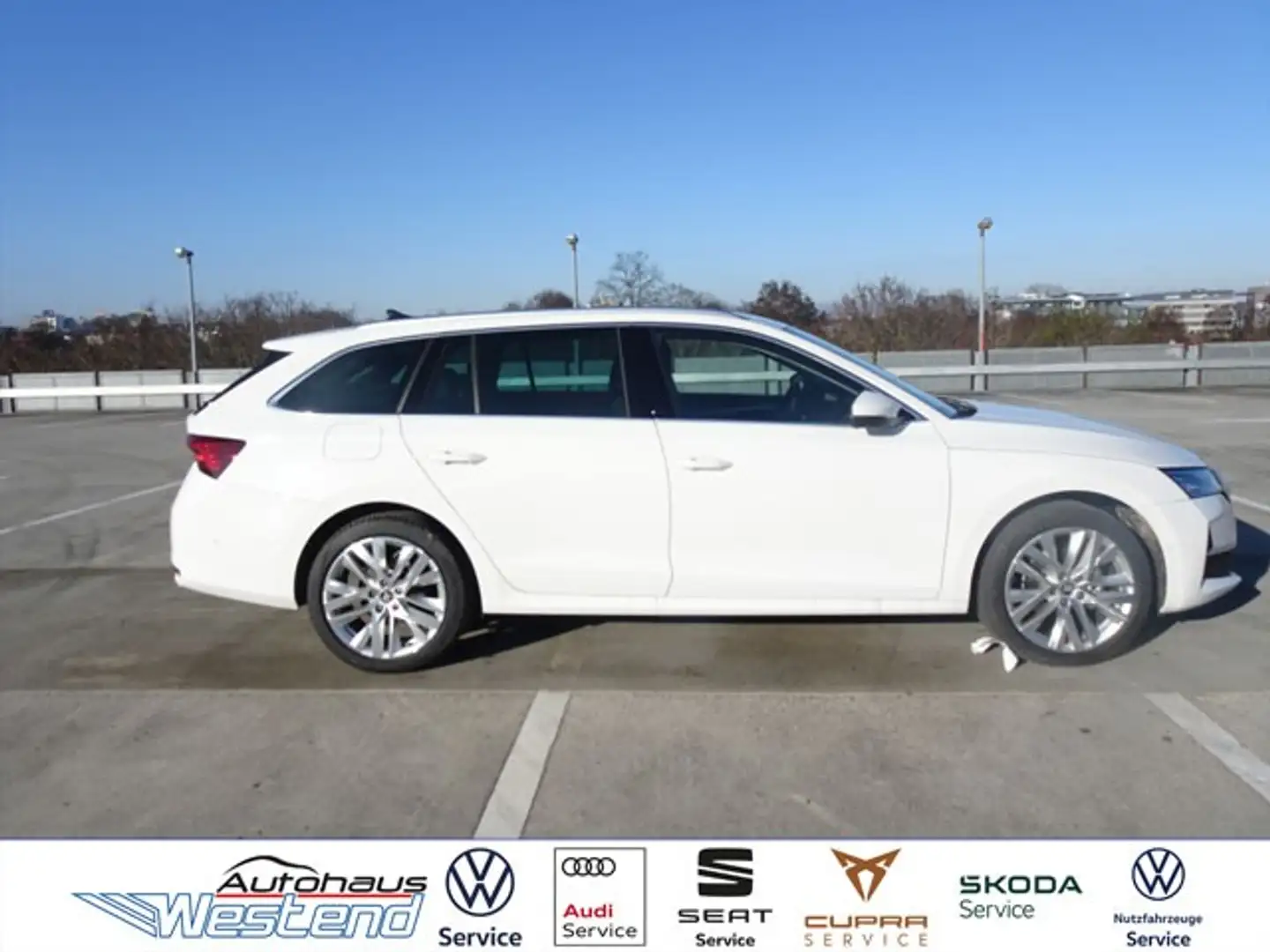 Skoda Octavia Kombi 2.0l TDI 110kW DSG LED Navi Teilleder Klima Weiß - 2