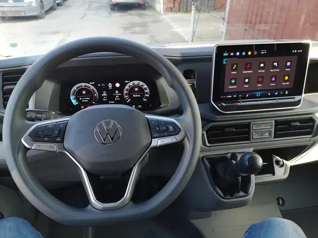 Volkswagen Crafter Kastenwagen Kasten 35 mittellang Hochda... Ansicht 5