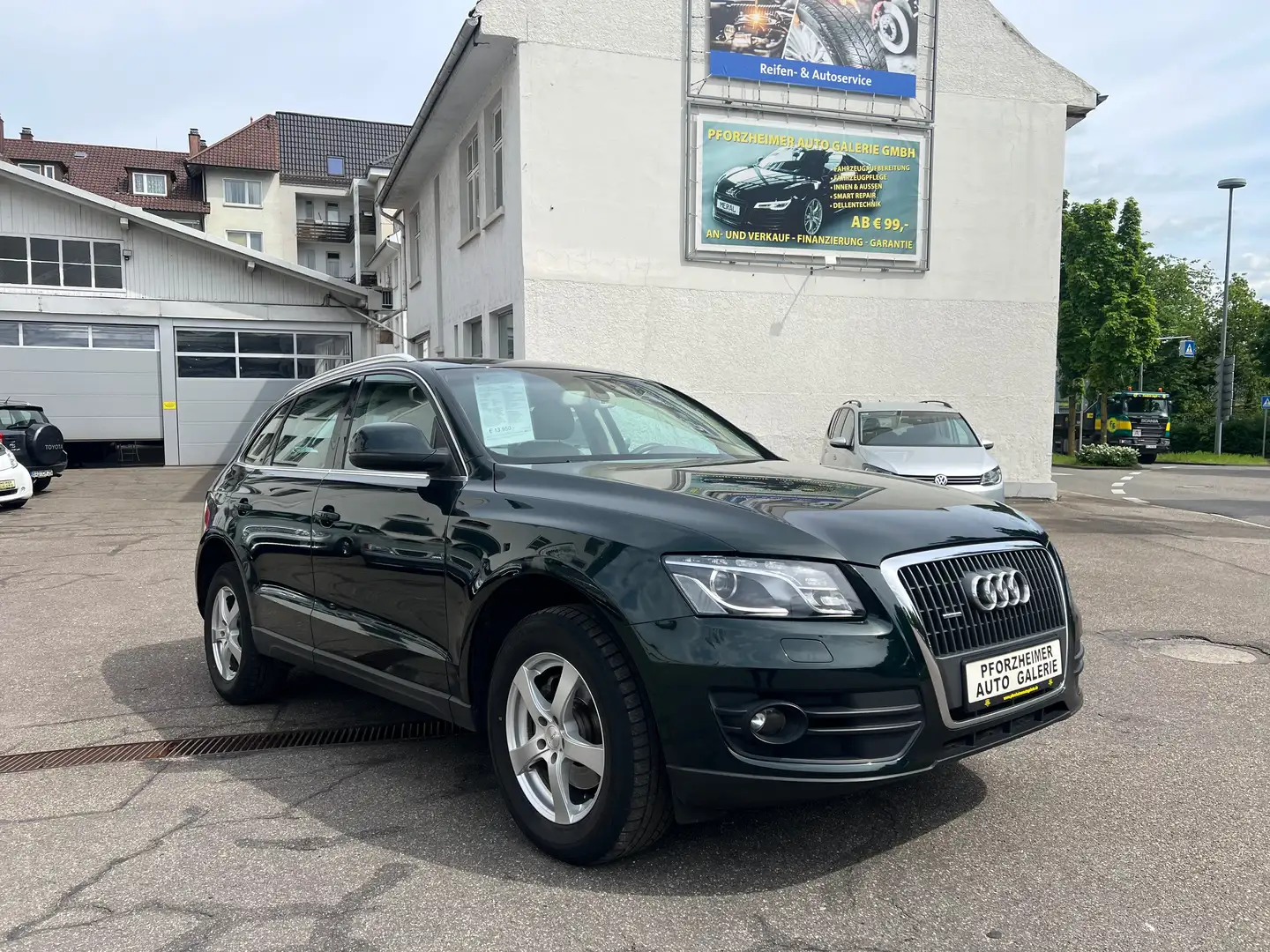 Audi Q5 2.0 TFSI (155 kW) quattro Grün - 1