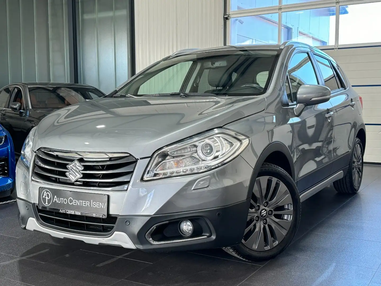 Suzuki SX4 S-Cross Club |  AUTOMATIK |PANO | SHZ | SH | siva - 1