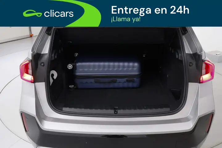 BMW X1 2024, foto 17