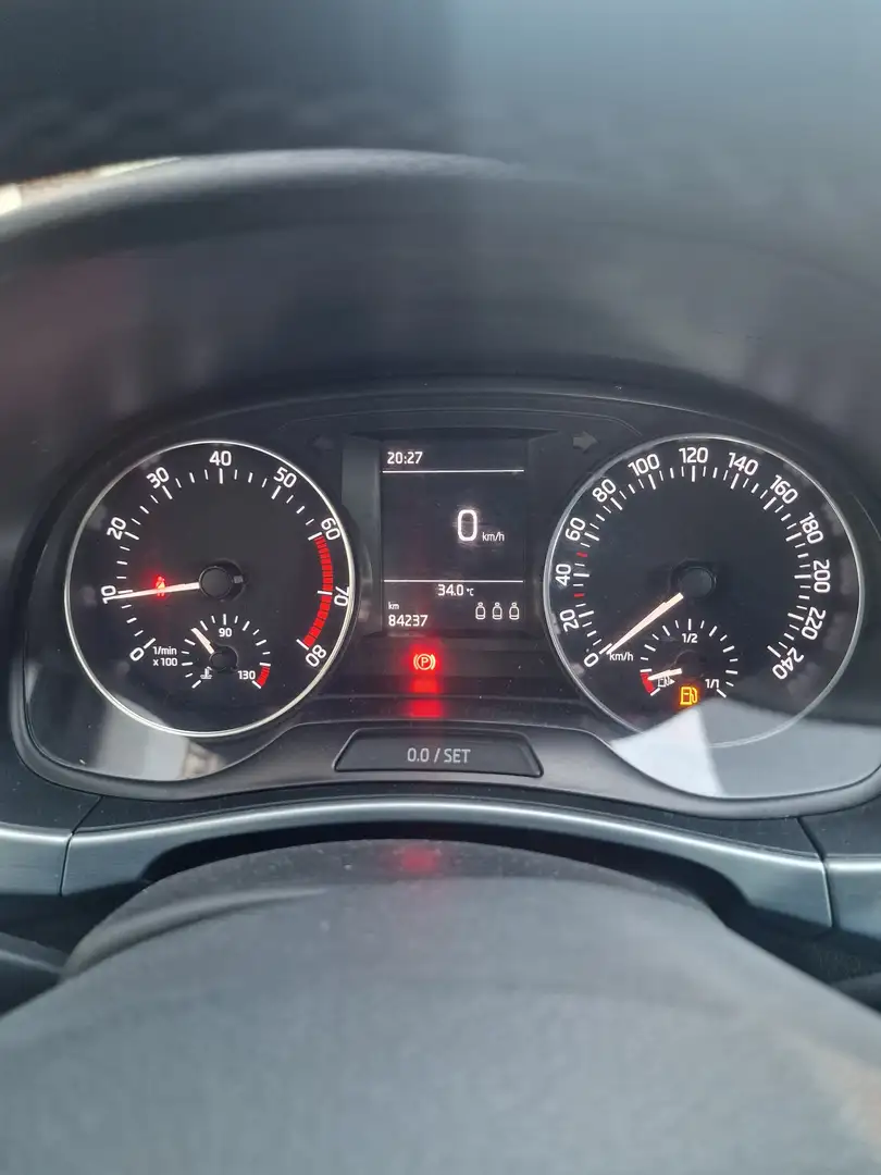 Skoda Fabia 1.0 tsi Twin Color Design Edition Argento 95cv - 1