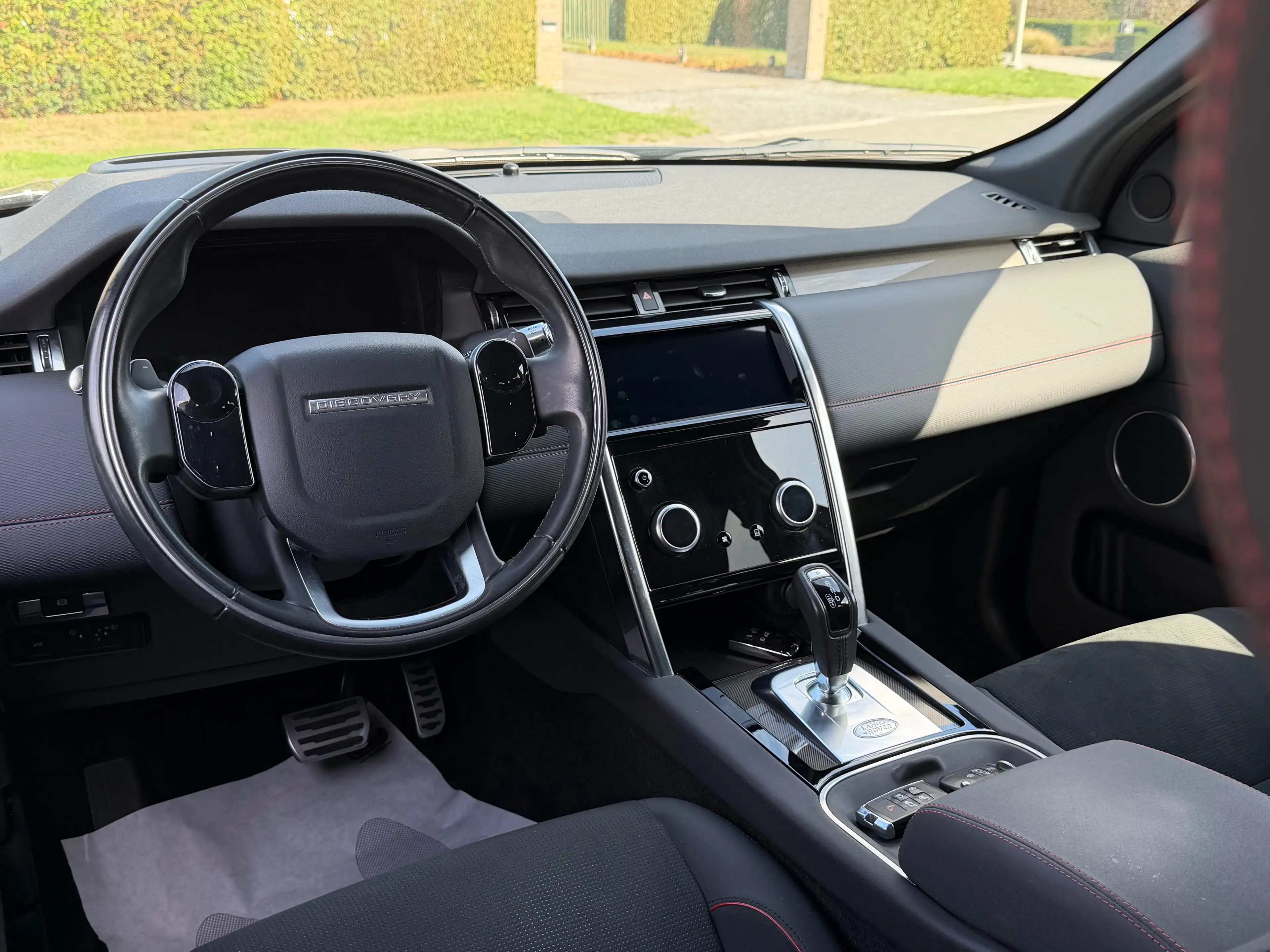 Land Rover Discovery Sport Discovery Sport 2.0 TD4 MHEV 4WD R-Dynamic — photo 12