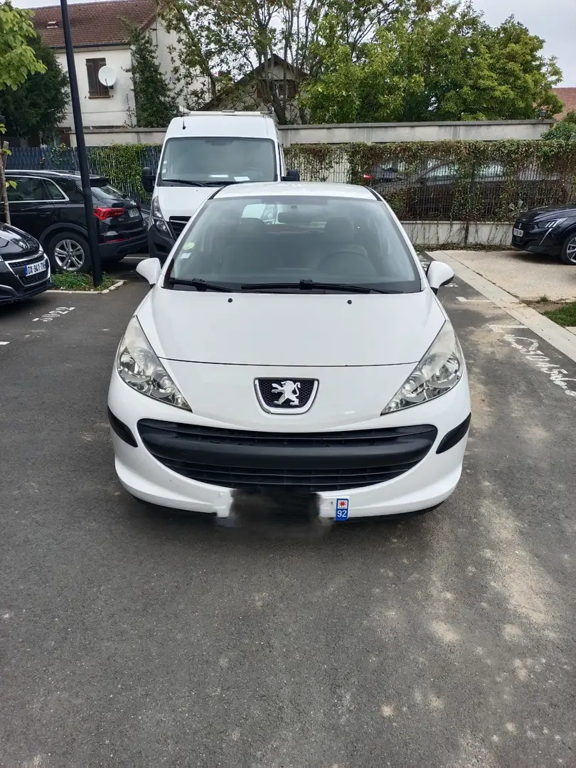 Peugeot 207 1.4e 16v 90ch Urban - 2