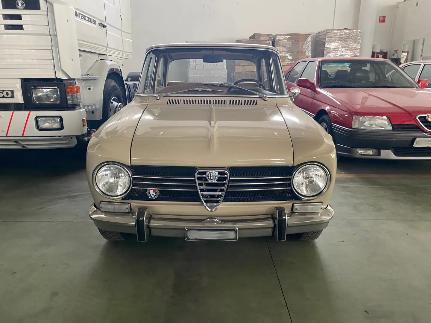 Alfa Romeo Giulia 1.3 TI Beżowy - 2