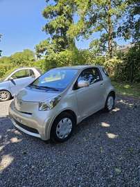 1.0i VVT-i Terra