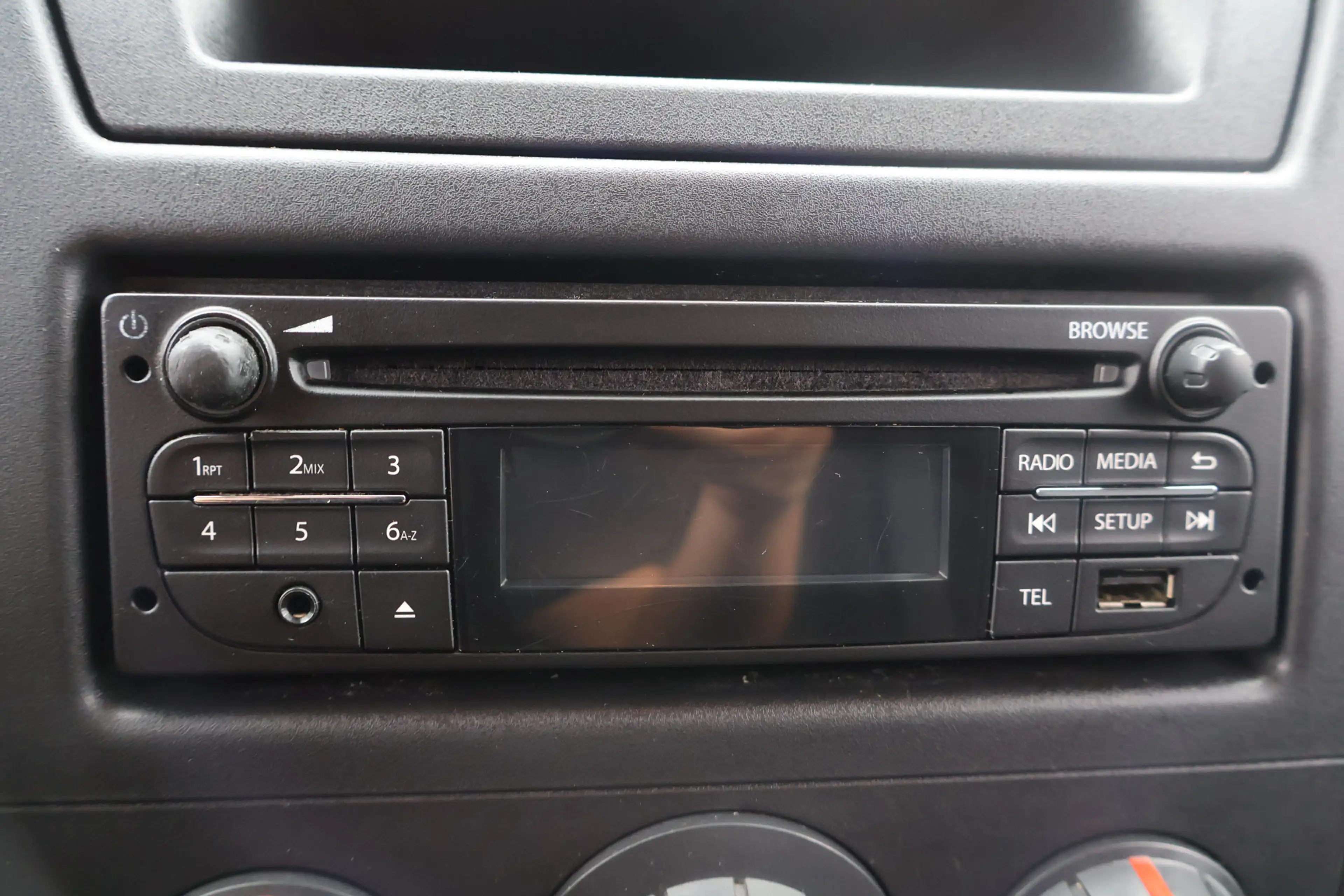 Renault Master 2.3 dCi L1 H2 — photo 23