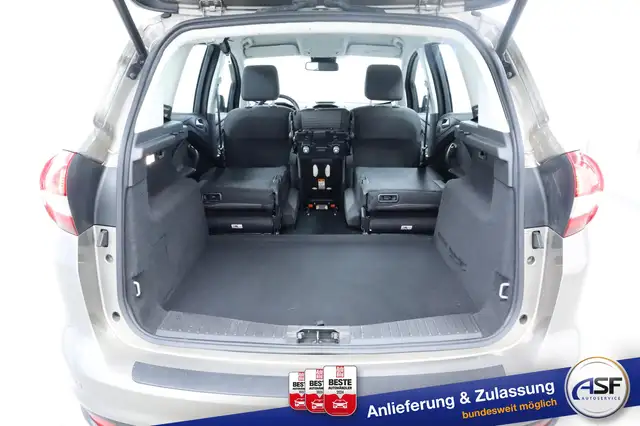 Ford C-Max view 15